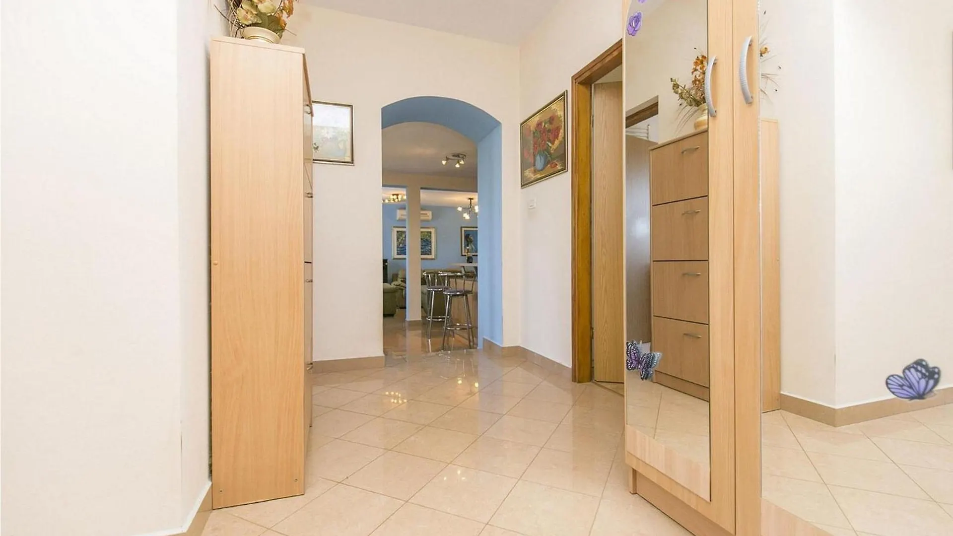 4 Bedroom Amazing Apartment In Labin Croazia